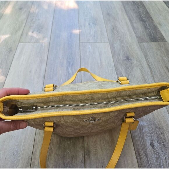 Coach Tan and Yellow Signature Tote - Picture 4 of 14